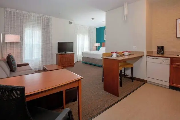 Stüdyo, 1 En Büyük (King) Boy Yatak ve Çekyat (Hearing Accessible)