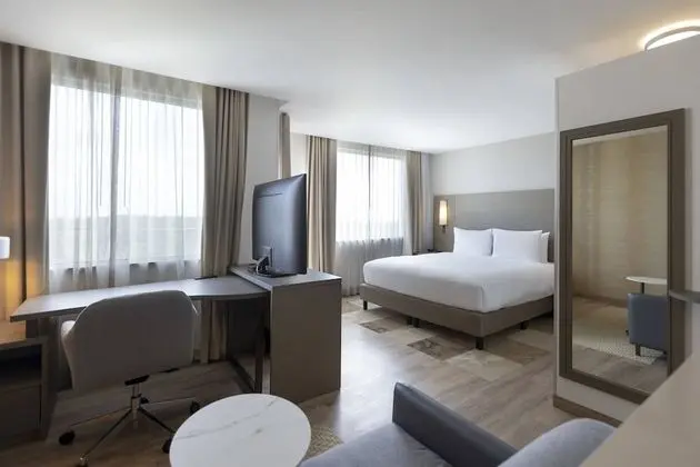 Stüdyo, 1 En Büyük (King) Boy Yatak, Sigara İçilmez, Balkon