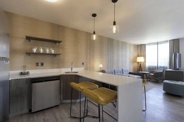 Stüdyo, 1 En Büyük (King) Boy Yatak, Sigara İçilmez, Balkon