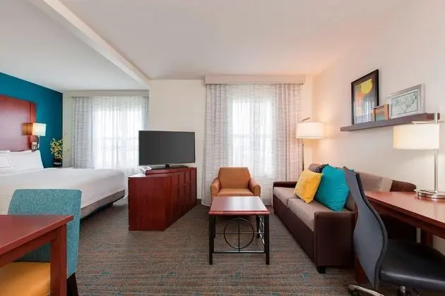 Stüdyo, 1 En Büyük (King) Boy Yatak ve Çekyat (Mobility/Hearing Accessible, Tub)