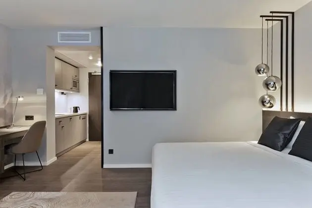 Stüdyo, 1 Büyük (Queen) Boy Yatak, Teras, Şehir Manzaralı