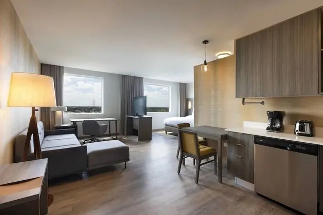 Stüdyo, 1 En Büyük (King) Boy Yatak, Sigara İçilmez, Şehir Manzaralı