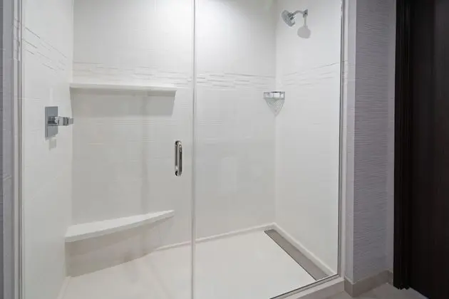 Stüdyo, 1 En Büyük (King) Boy Yatak ve Çekyat (Mobility Accessible, Roll-In Shower)