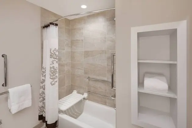Süit, 1 Yatak Odası, Sigara İçilmez, Balkon