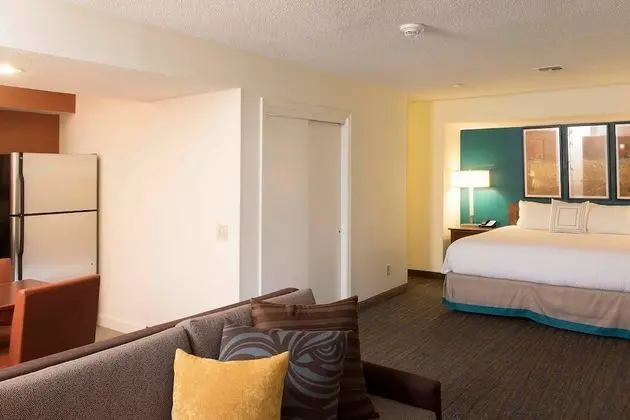 Stüdyo, 1 Büyük (Queen) Boy Yatak ve Çekyat (Mobility/Hearing Access, Roll-In Shwr)