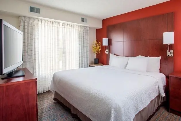 Stüdyo, 1 En Büyük (King) Boy Yatak ve Çekyat (Hearing Accessible)