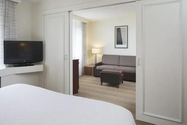 Deluxe Stüdyo Süit, 1 En Büyük (King) Boy Yatak ve Çekyat (Mobility/Hearing Accessible, Tub)