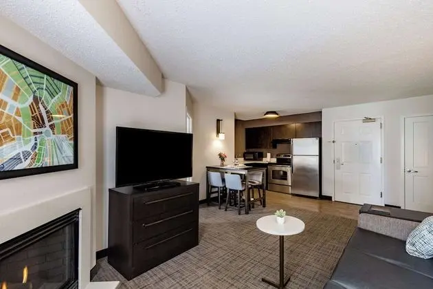 Süit, Birden Çok Yatak (Two Bedroom)