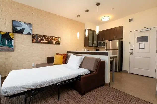 Stüdyo, 1 En Büyük (King) Boy Yatak ve Çekyat (Mobility/Hearing Accessible, Tub)