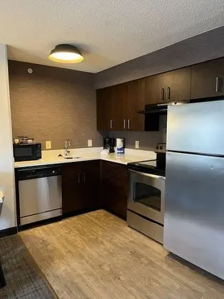 Süit, Birden Çok Yatak, Engellilere Uygun (Mobility Two Bedroom Roll In Shower)