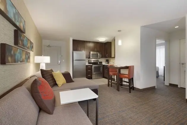 Süit, 1 Yatak Odası (Mobility/Hearing Accessible, Tub)