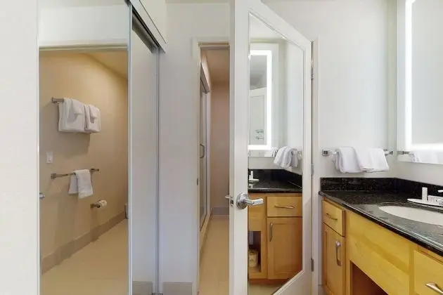 Süit, 2 Yatak Odası (Mobility Accessible, Tub)