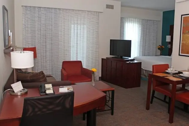 Stüdyo, 1 En Büyük (King) Boy Yatak ve Çekyat, Balkon