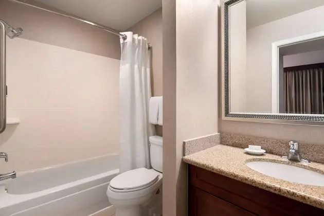 Süit, Birden Çok Yatak (Two Bedroom - Two Kings)
