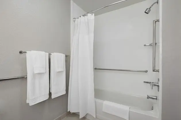 Stüdyo Süit, 1 En Büyük (King) Boy Yatak ve Çekyat (Mobility/Hearing Accessible, Tub)