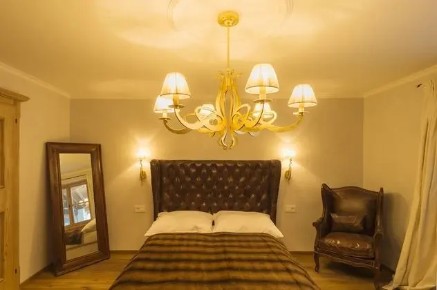 Deluxe Dağ Evi, 5 Yatak Odası, Havuz Kullanımı, Dağ Manzaralı