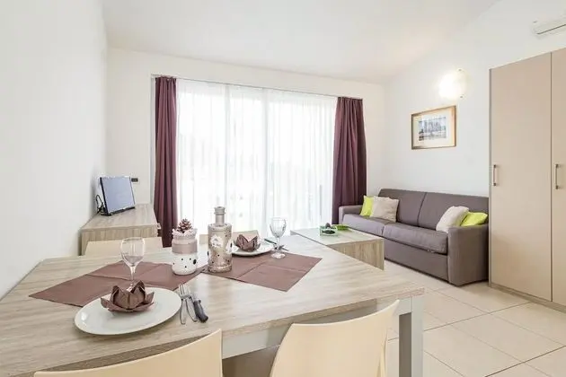 Stüdyo, Balkon, Ek Bina