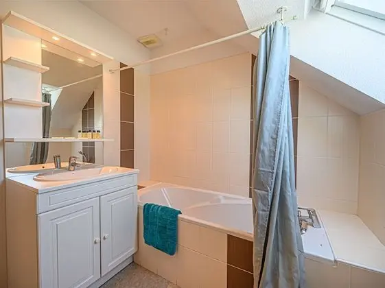 Apart Daire, 2 Yatak Odası, Balkon