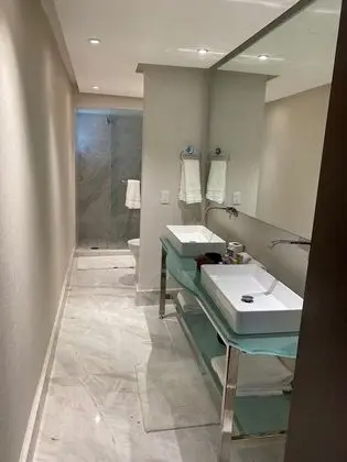 Süit, 1 En Büyük (King) Boy Yatak