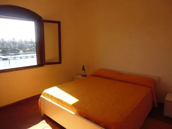 Apart Daire, Birden Çok Yatak (Camarinas)