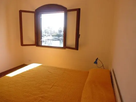 Apart Daire, Birden Çok Yatak (Camarinas)