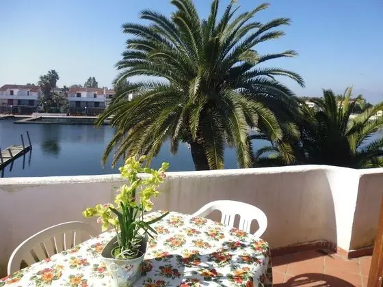Apart Daire, Birden Çok Yatak (Camarinas)