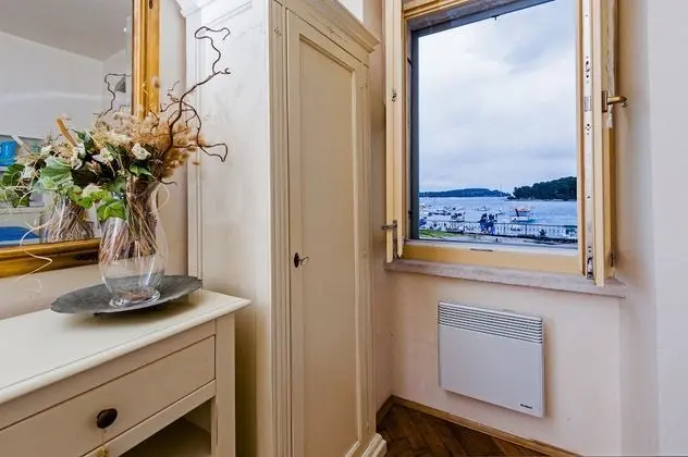 Tek Büyük Yataklı Oda, Deniz Manzaralı