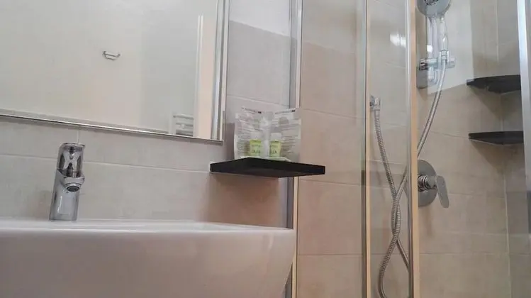 Apart Daire, 2 Yatak Odası, Balkon, Deniz Manzaralı