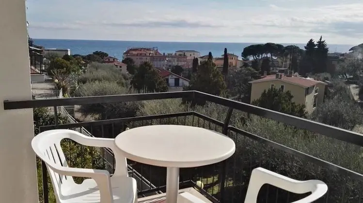 Apart Daire, 2 Yatak Odası, Balkon, Deniz Manzaralı