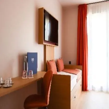 Üçlü