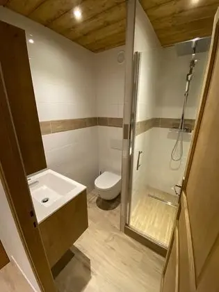 Apart Daire, Banyolu/Duşlu (Vue Montagne - 615)