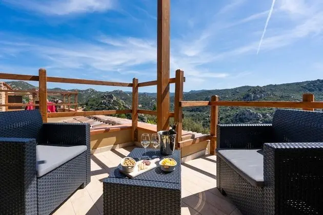 Panoramic Apart Daire, 3 Yatak Odası, Kişiye Özel Havuzlu, Deniz Manzaralı