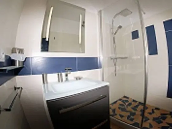 Apart Daire, Deniz Manzaralı (T2  LE JONQUE (40m2))