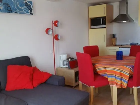 Apart Daire, Deniz Manzaralı (T2  LE JONQUE (40m2))
