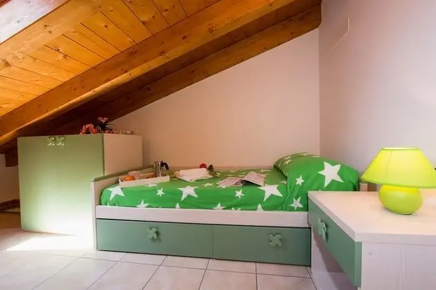 Family Apart Daire, Birden Çok Yatak, 2 Banyolu, Bahçeli (Residence La Mimosa apt. Due)