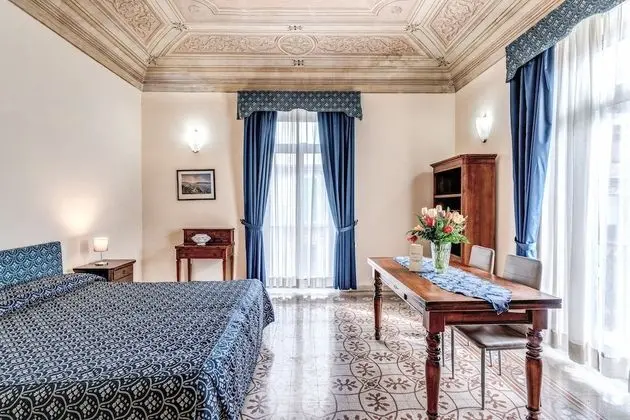 Standard Tek Büyük veya İki Ayrı Yataklı Oda