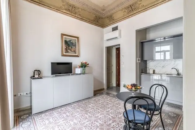 Superior Tek Büyük veya İki Ayrı Yataklı Oda, 1 Çift Kişilik veya 2 Tek Kişilik Yatak