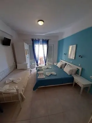 Üç Kişilik Oda