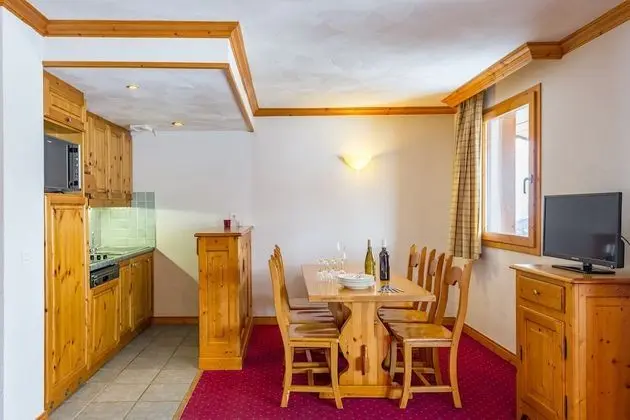İki Yatak Odalı Apart