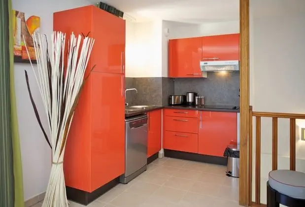 Bir Yatak Odalı Apart