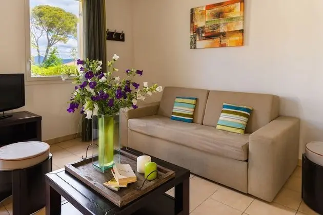 Bir Yatak Odalı Apart