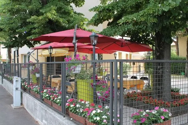 Dört Kişilik Oda