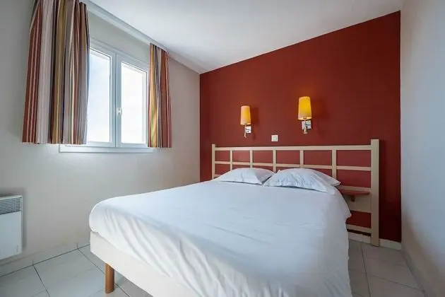 Apartment 6 people - 1 bedroom + 1 sleeping alcove - Terrace or balcony - Seaview - South facing