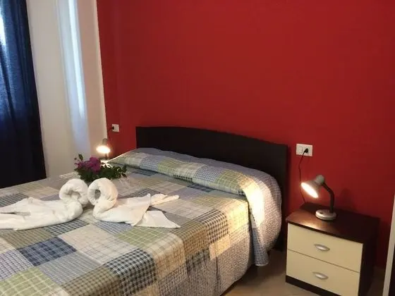 Apart Daire, 2 Yatak Odası, Mutfak