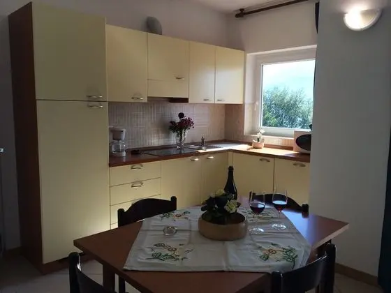 Apart Daire, 2 Yatak Odası, Mutfak