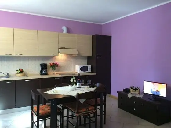 Apart Daire, 2 Yatak Odası, Mutfak