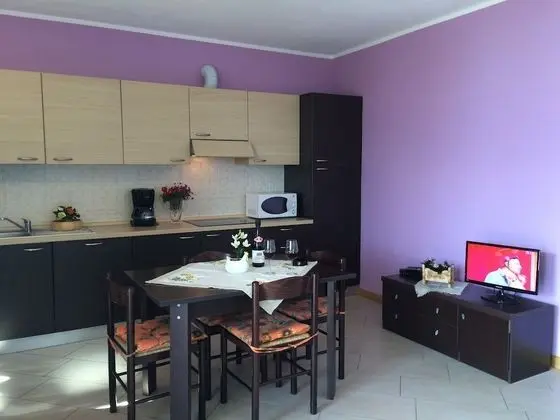 Apart Daire, 2 Yatak Odası, Mutfak