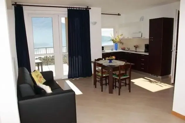 Apart Daire, 2 Yatak Odası, Mutfak