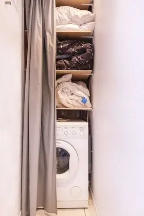 Stüdyo, Banyolu/Duşlu (Le Borsat )