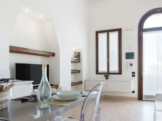 Apart Daire, Bahçe Manzaralı (2)